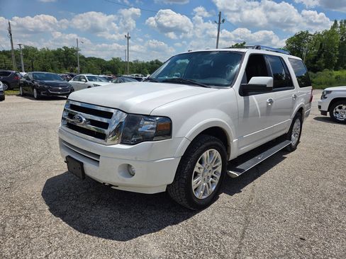 Used 2013 Ford Expedition Limited AWD/4WD image 2