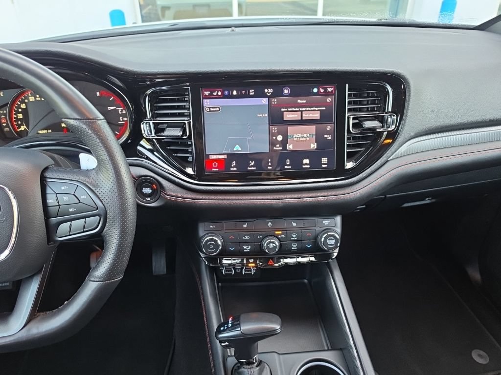 Used 2025 Dodge Durango GT AWD/4WD image 13