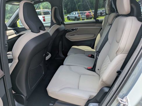 Used 2026 Volvo XC90 B5 Core AWD/4WD image 15