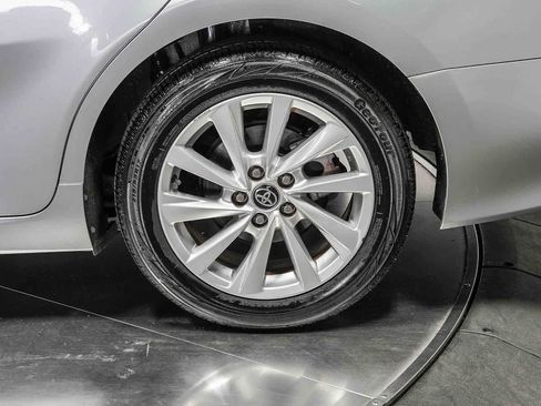 Certified 2021 Toyota Camry LE w/ Carpet Mat Package (TMS) FWD image 11