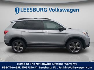 Used 2019 Honda Passport Touring video 2