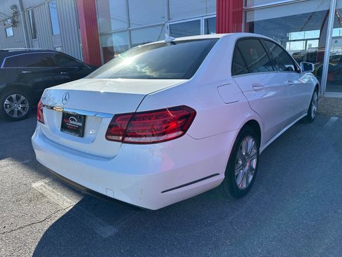 Used 2014 Mercedes-Benz E 350 Sedan image 4