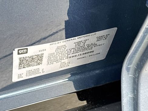 Certified 2025 Chevrolet Traverse RS image 34