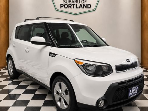 Used 2015 Kia Soul FWD image 3