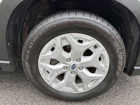 Used 2023 Subaru Forester AWD/4WD image 14