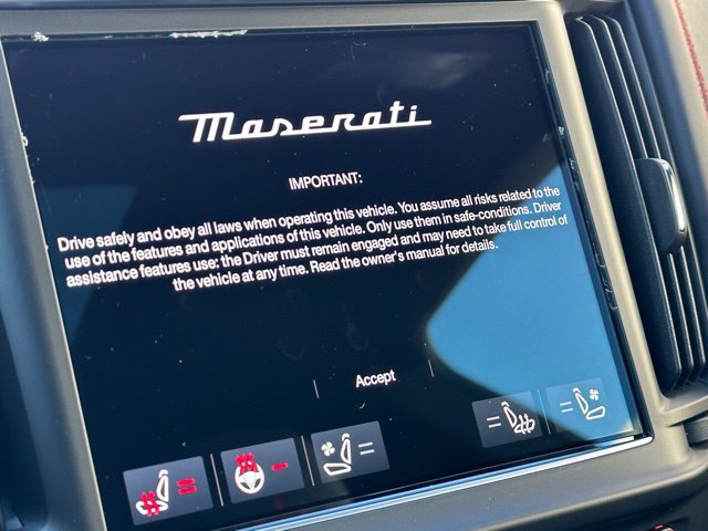 Used 2024 Maserati Levante Modena Ultima AWD/4WD image 28