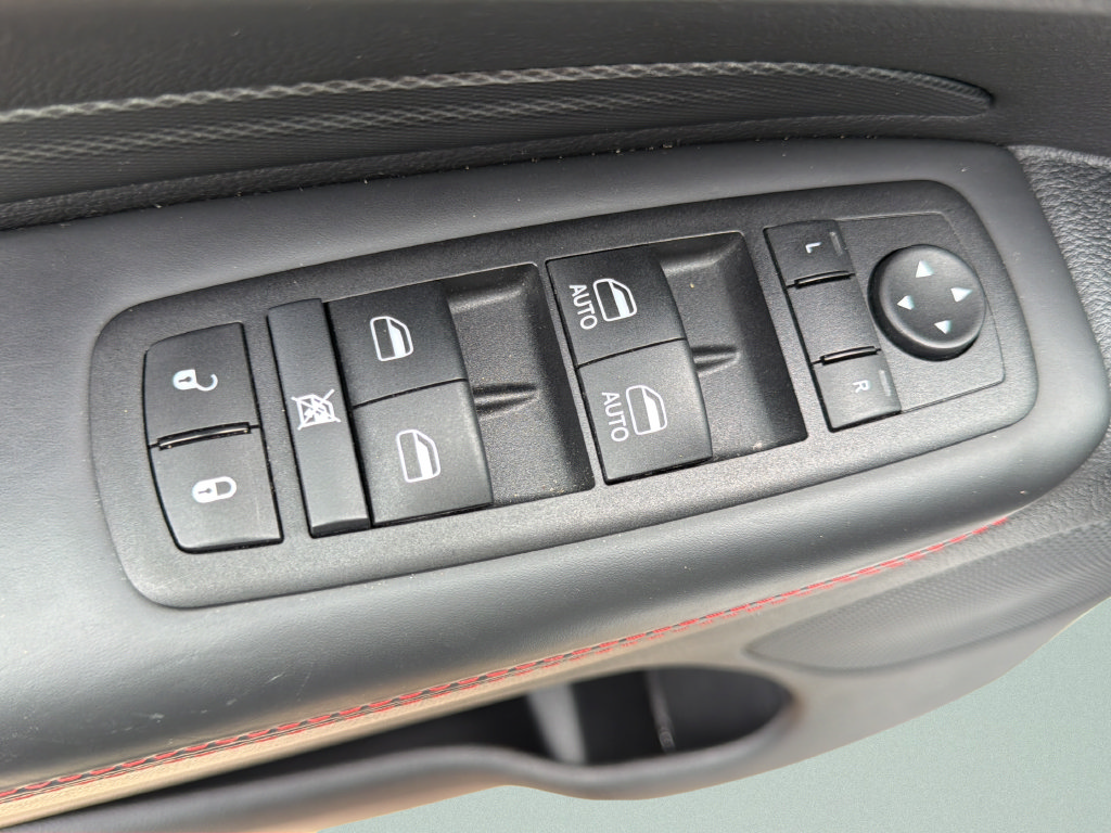Used 2024 Dodge Durango GT RWD image 20