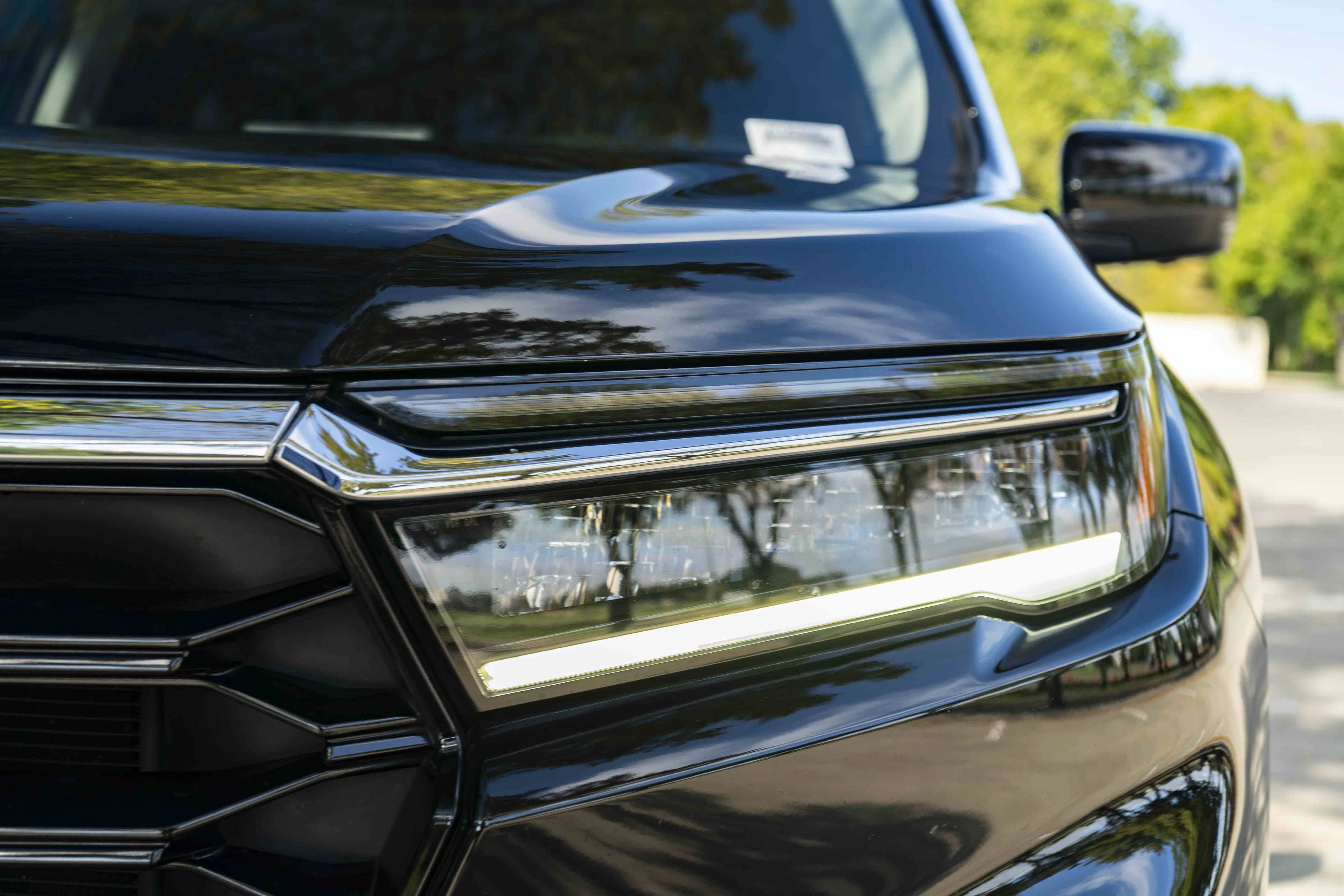 Used 2025 Honda Pilot Elite image 12