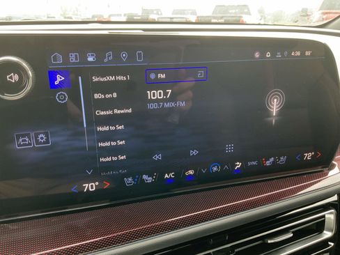 New 2026 Chevrolet Traverse RS w/ LPO, Floor Liner Package FWD image 38