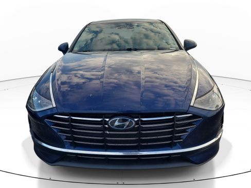 Used 2020 Hyundai Sonata SE FWD image 2