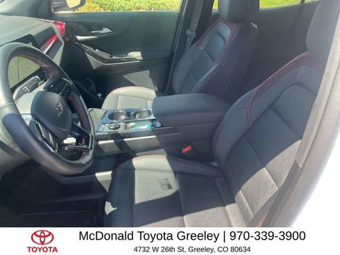 Used 2025 Chevrolet Equinox RS w/ Convenience Package III AWD/4WD image 5