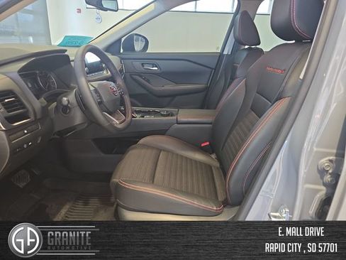 Used 2026 Nissan Rogue SV w/ Rock Creek Premium Package AWD/4WD image 9