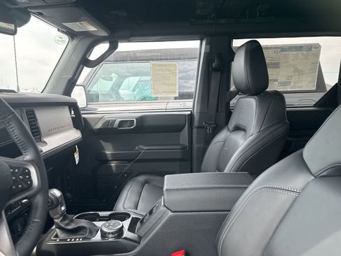 New 2026 Ford Bronco Outer Banks AWD/4WD image 29