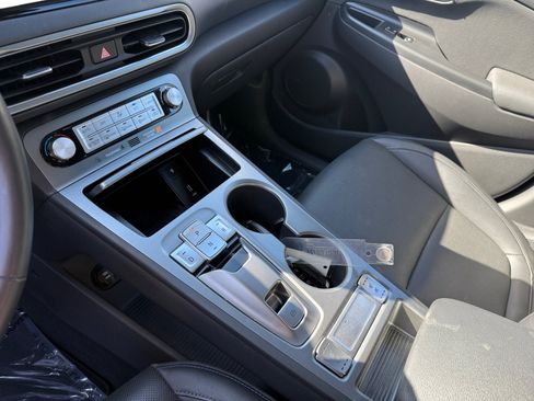 Certified 2023 Hyundai Kona Limited FWD image 13