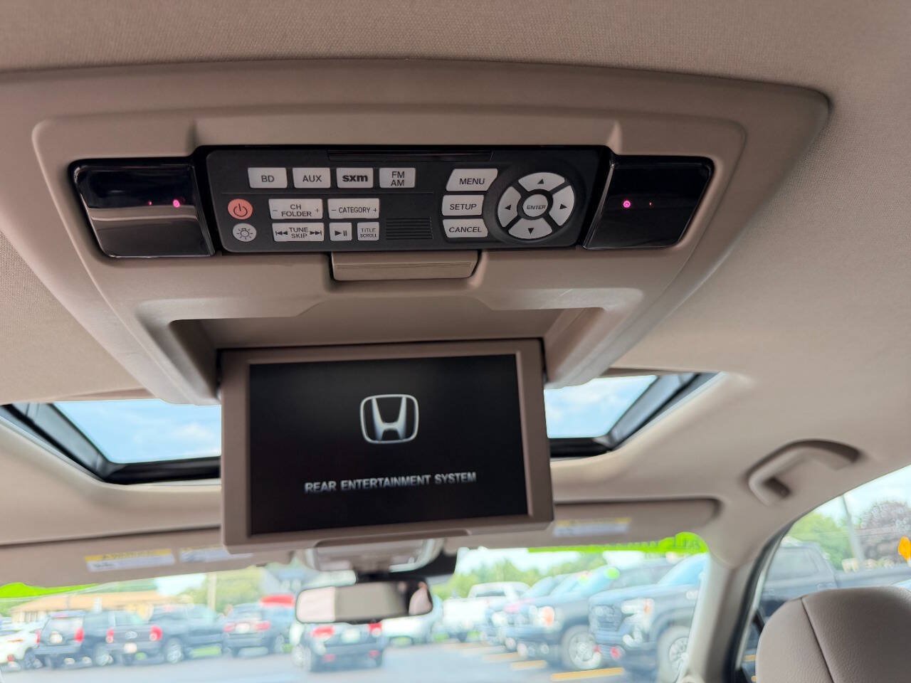 Used 2016 Honda Pilot Touring image 15