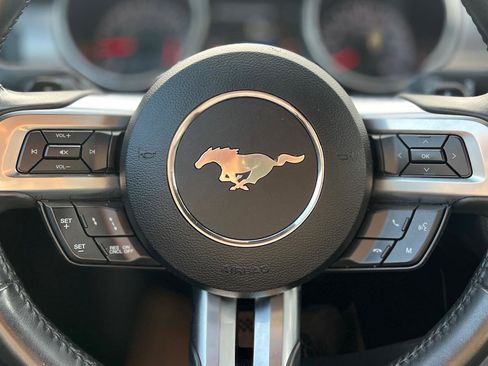 Used 2020 Ford Mustang Convertible w/ Equipment Group 101A RWD image 25