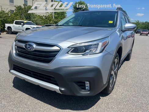 Used 2020 Subaru Outback Limited AWD/4WD image 28