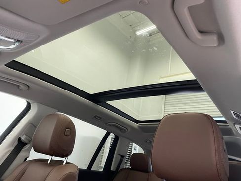 New 2026 Mercedes-Benz GLS 450 4MATIC image 5