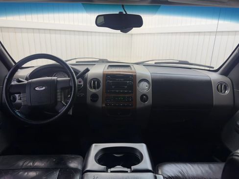 Used 2004 Ford F150 XLT image 16