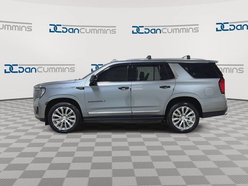 Used 2023 GMC Yukon Denali AWD/4WD image 5