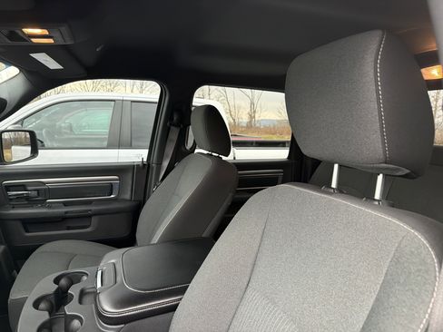 Used 2023 RAM 1500 Classic Warlock image 3