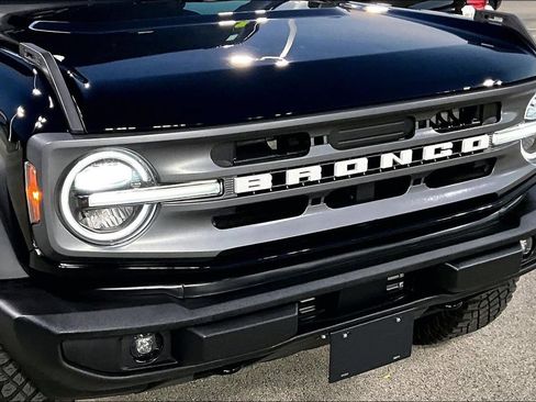 Used 2024 Ford Bronco Big Bend w/ Sasquatch Package AWD/4WD image 29