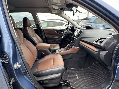 Used 2023 Subaru Forester Touring image 10