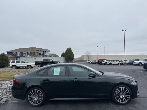Used 2024 Jaguar XF R-Dynamic SE image 6