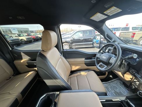 New 2026 Ford F250 Lariat image 10