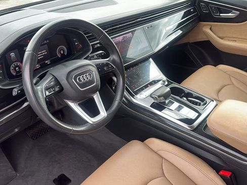 Used 2019 Audi Q8 Prestige AWD/4WD image 10