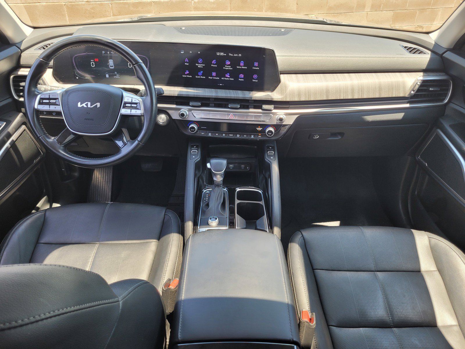 Used 2024 Kia Telluride EX FWD image 16