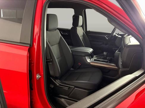 Used 2025 Chevrolet Silverado 1500 LT w/ Texas Edition Plus RWD image 9