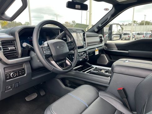 New 2026 Ford F250 Platinum w/ Tremor Off-Road Package AWD/4WD image 5