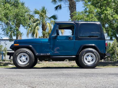 Used 1995 Jeep Wrangler Rio Grande image 13