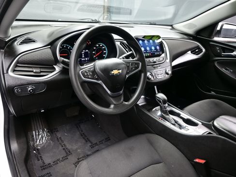 Used 2023 Chevrolet Malibu LT w/ Driver Confidence Package FWD image 13