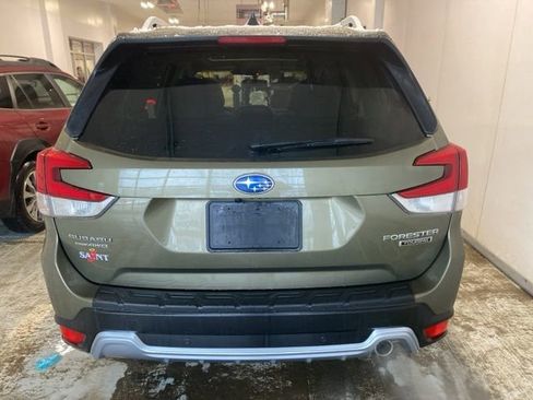 Used 2024 Subaru Forester Touring image 6