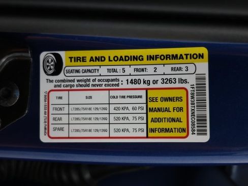 Used 2022 Ford F350 Platinum w/ Tremor Off-Road Package image 95