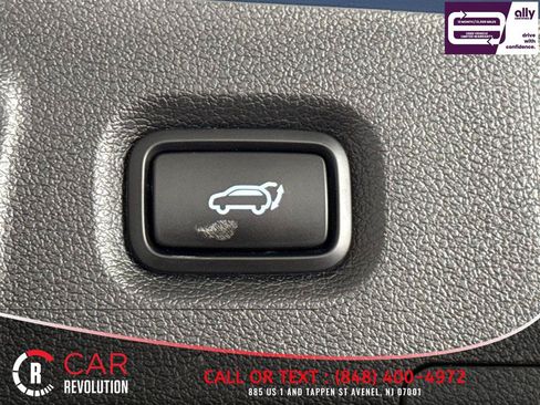 Used 2023 Hyundai Santa Fe SEL AWD/4WD image 46