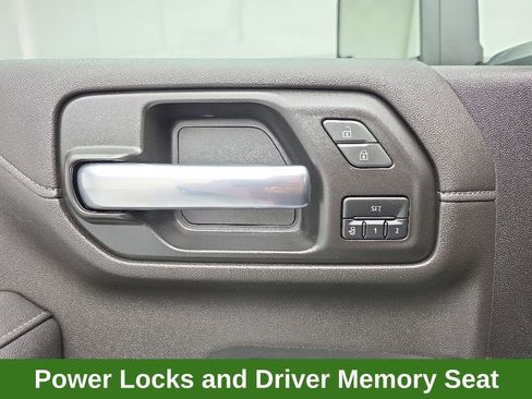 Used 2022 Chevrolet Silverado 2500 LTZ w/ LTZ Convenience Package AWD/4WD image 21