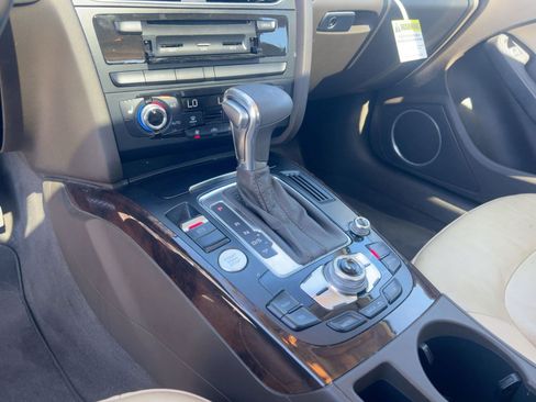 Used 2016 Audi A4 2.0T Premium Plus w/ Technology Package image 18