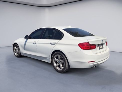 Used 2015 BMW 320i Sedan RWD image 3