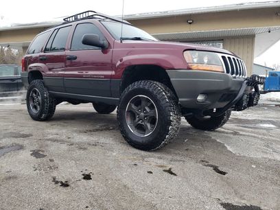 Used 2000 Jeep Grand Cherokee Laredo