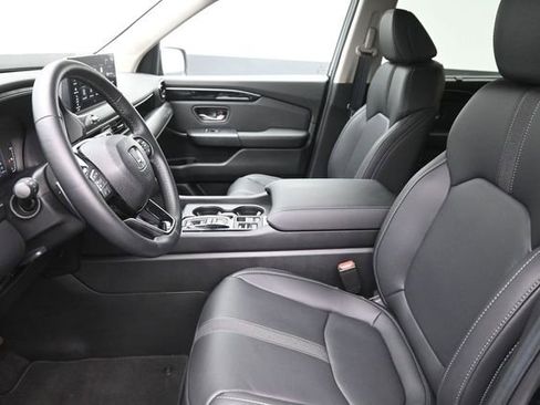 Certified 2026 Honda Pilot EX-L image 17