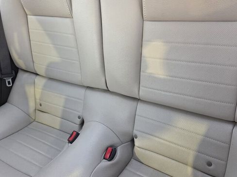 Used 2012 Ford Mustang Premium image 8