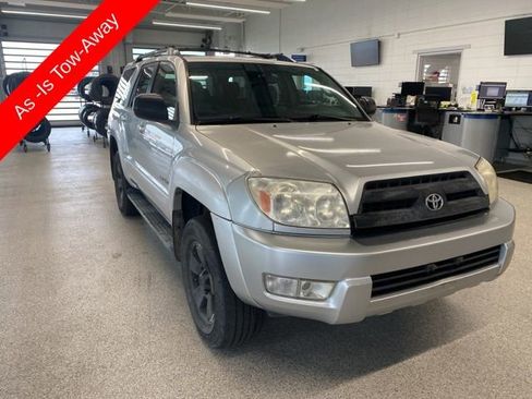 Used 2004 Toyota 4Runner Limited image 3