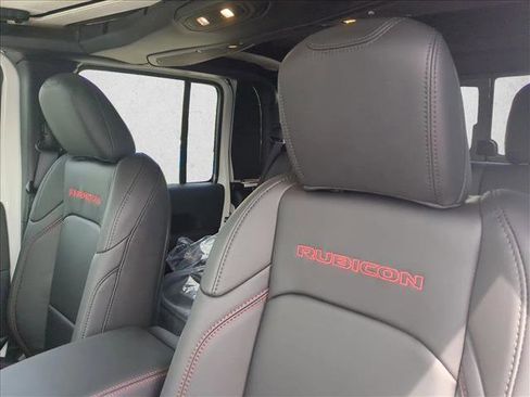 New 2026 Jeep Gladiator Rubicon AWD/4WD image 4