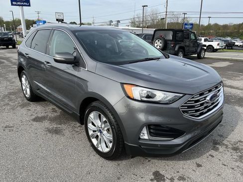 Used 2021 Ford Edge Titanium w/ Class II Trailer Tow Package AWD/4WD image 11