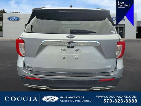 Certified 2021 Ford Explorer XLT w/ Equipment Group 202A image 5