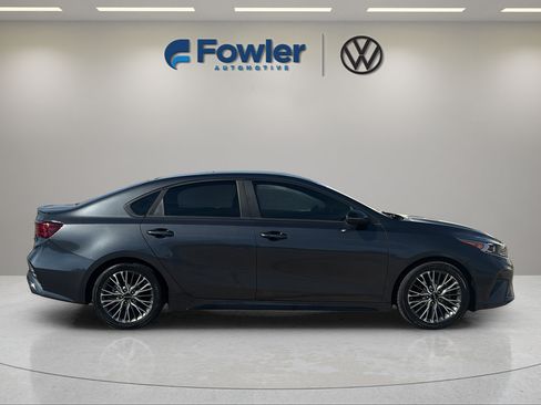 Used 2022 Kia Forte GT-Line FWD image 8