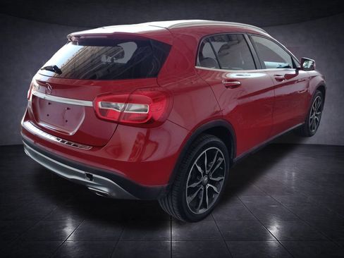 Used 2017 Mercedes-Benz GLA 250 w/ Premium Package image 5